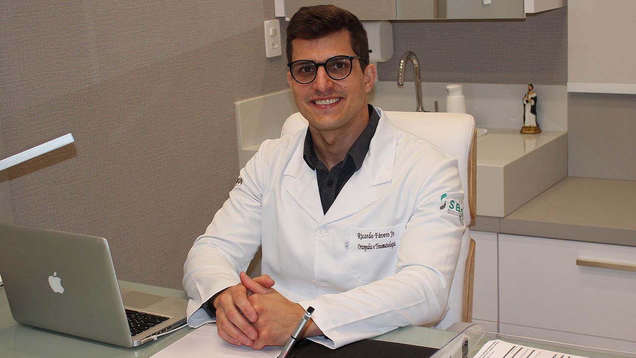 ricardo-favero-junior-medico-ortopedista-jpg.jpg